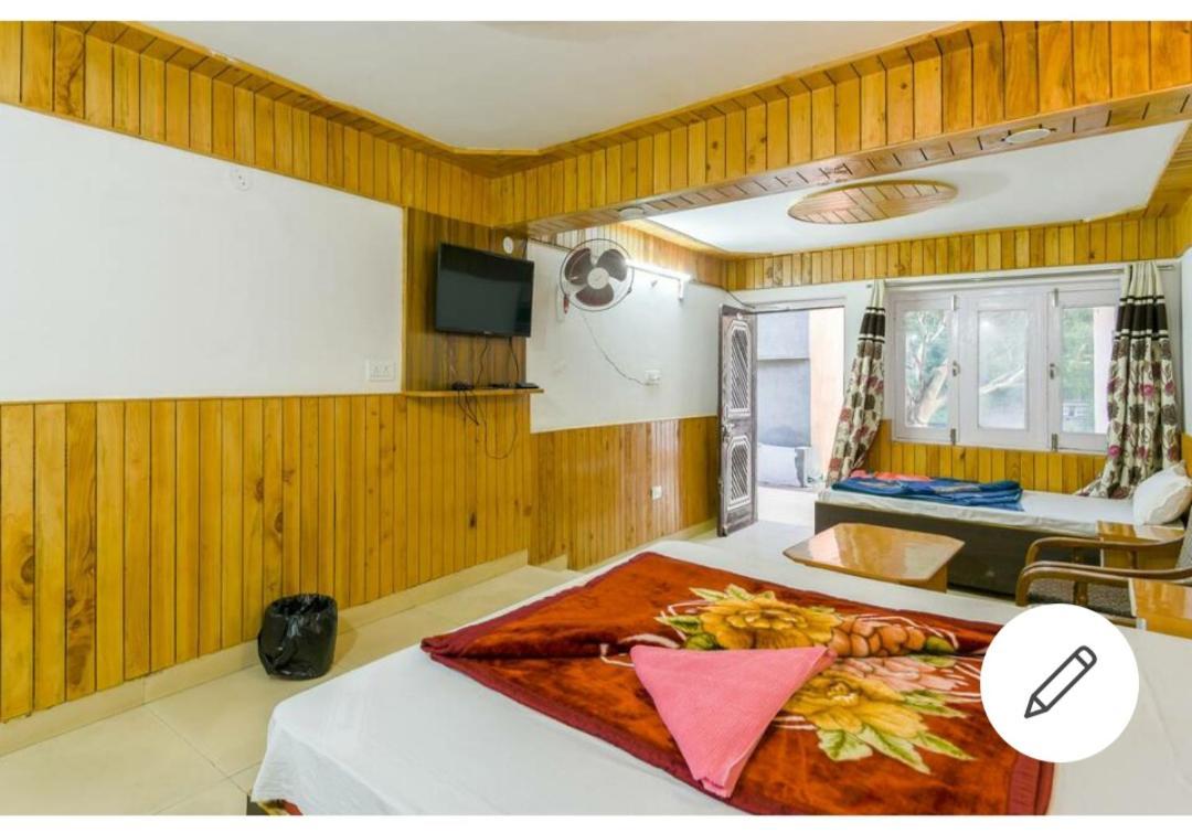 Tirthan Crest Homestay Banjar Ruang foto